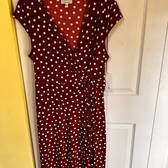 Robbie Bee Red and White Polka Dot Midi Dress - Picture 1 of 4